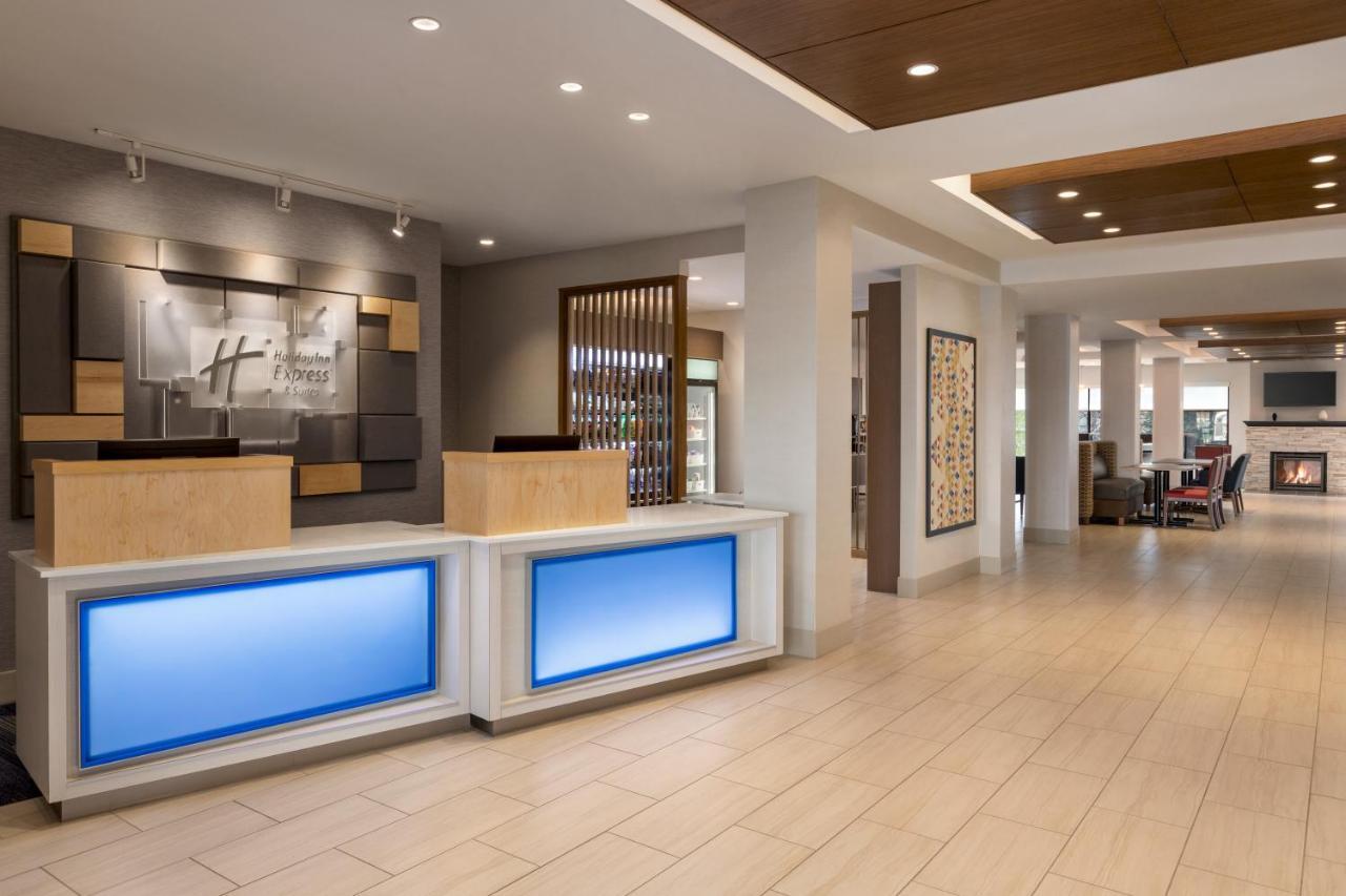 Holiday Inn Express & Suites Denver Airport By Ihg Екстер'єр фото
